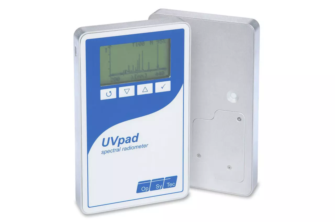 UVpad spectroradiometer and spectral UV radiometer